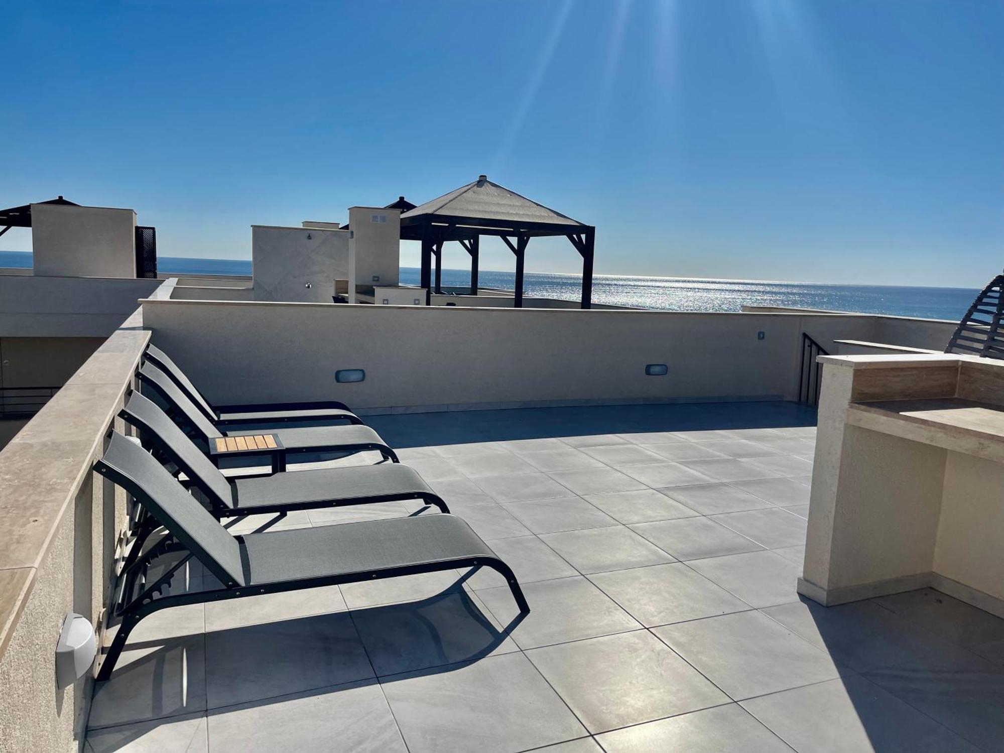 Relaxing Penthouse Suites By The Sea Vokolidha Zewnętrze zdjęcie